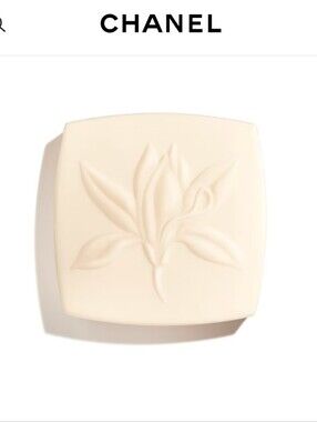 Chanel Sublimage Radiance Revealing Rich Cleansing Soap